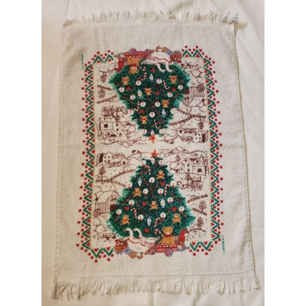 Vintage Cannon Christmas Hand Towels Christmas Tree White Goose Teddy Bear USA